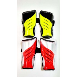 Щитки футбольные