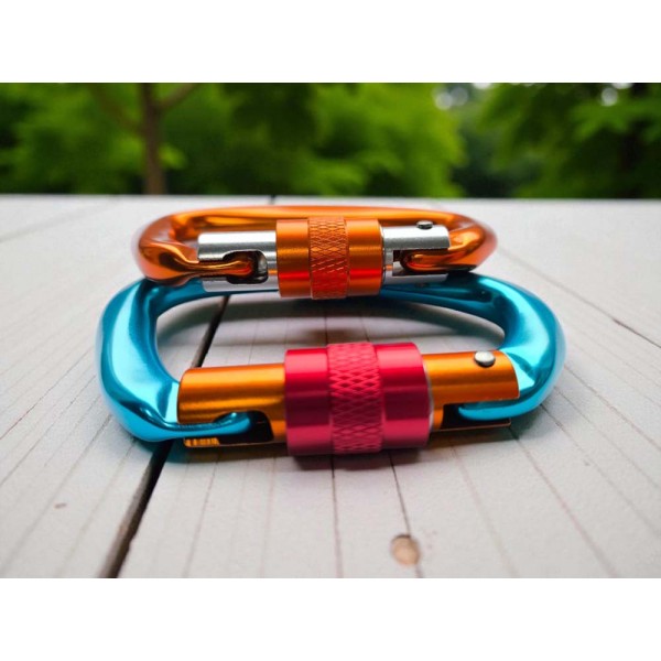 Карабин-застёжка туристический с резьбой